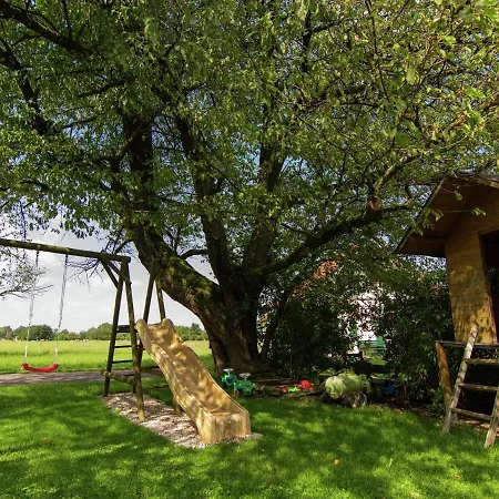 דירה A Very Spacious 4 Person Holiday Near The Chiemsee Übersee